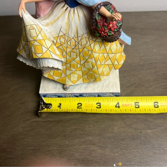 Disney Traditions Snow White Winter Snow #4026076 Enesco Figurine Showcase - Picture 12 of 13